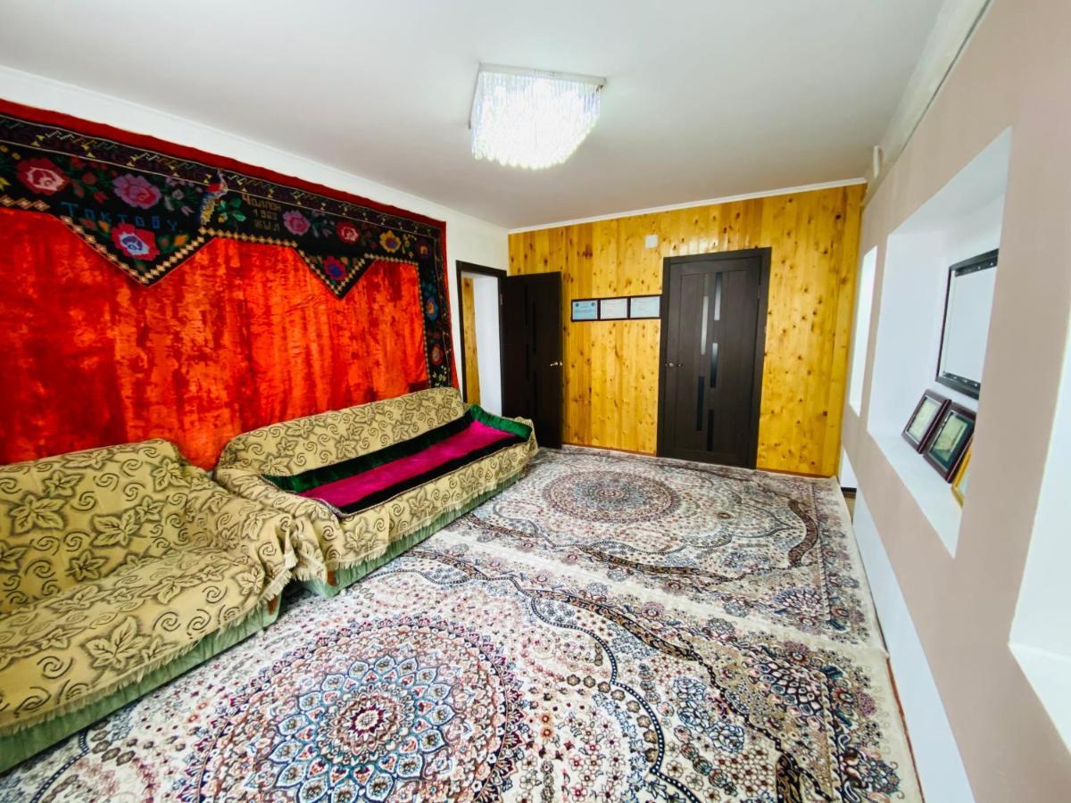 Guest House Kagan Toktogul Eksteriør bilde